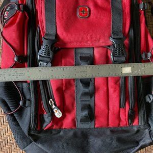 Swissgear 6688 Laptop Backpack-NEW